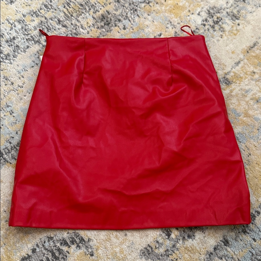 ZARA Faux Leather Red Mini Skirt, NWT - Picture 3 of 5